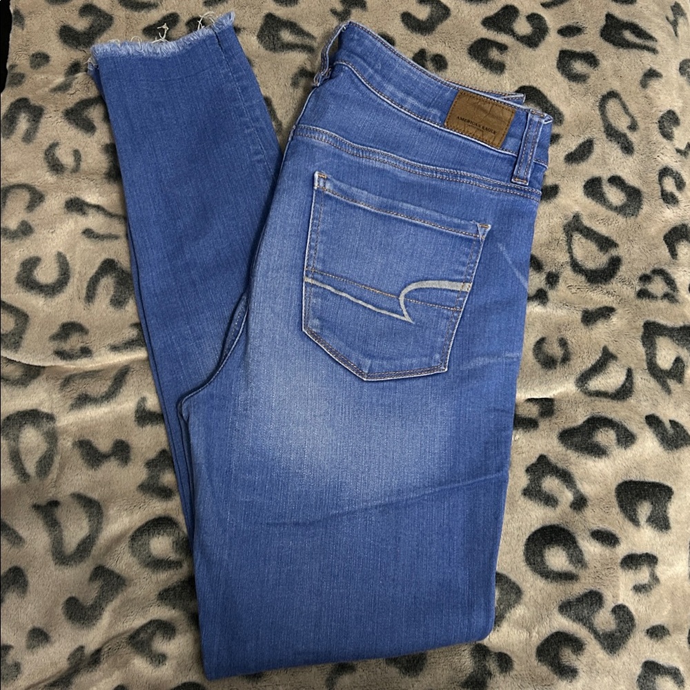 American Eagle Outfitters Classic Blue Jeans